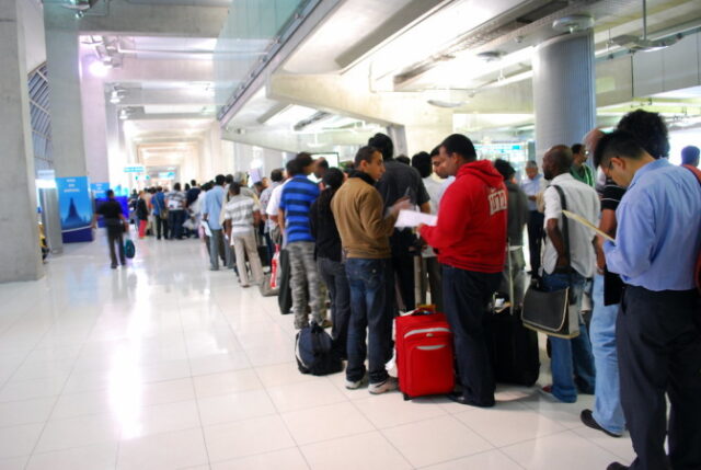 airport https://wordpress.org/openverse/image/5875bfa6-ac28-4ffd-ac30-47f676aae98b