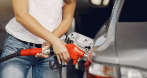 https://www.freepik.com/free-photo/elegant-woman-standing-gas-station_7724863.htm#query=gas%20prices&position=0&from_view=search