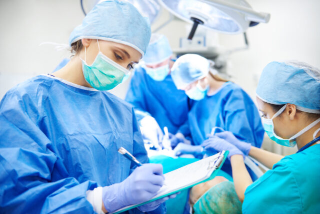 https://www.freepik.com/free-photo/surgeon-writing-down-some-operation-notes_17290970.htm#query=operating%20room&position=7&from_view=search