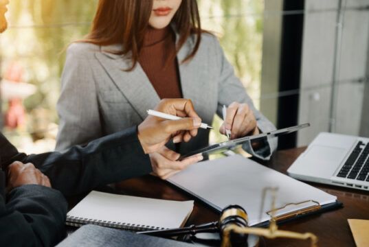 https://www.vecteezy.com/photo/10248035-business-people-and-lawyers-discussing-contract-papers-sitting-at-the-table-concepts-of-law-advice-legal-services-in-morning-light