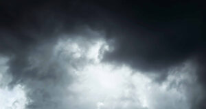 https://www.vecteezy.com/photo/1307585-dark-storm-clouds