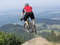 https://www.vecteezy.com/photo/824439-mountain-bike-rider-jumping-precipice