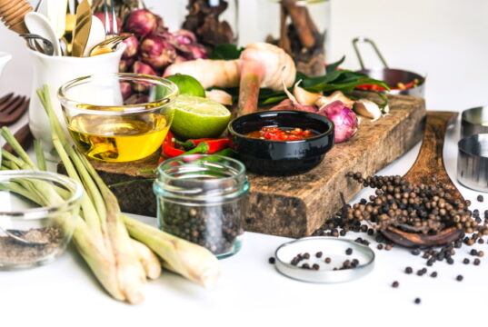 https://www.vecteezy.com/photo/8919855-spices-for-use-as-cooking-ingredients-on-a-wooden-background-with-fresh-vegetables-healthy-food-herbs-organic-vegetables-on-the-table-raw-materials-of-cooking-preparation-tom-yum