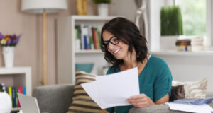 https://www.freepik.com/free-photo/working-home-can-by-pleasure_10685623.htm#query=pay%20bills&position=22&from_view=search