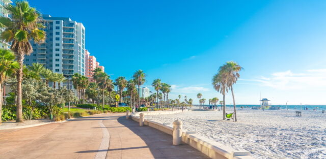 Clearwater beach with beautiful white sand in Florida https://www.freepik.com/premium-photo/clearwater-beach-with-beautiful-white-sand-florida-usa_6108016.htm#query=Tampa&position=21&from_view=search&track=sph