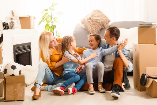 https://www.freepik.com/premium-photo/happy-family-with-cardboard-boxes-new-house-moving-day_21606108.htm#query=moving&position=8&from_view=search&track=sph