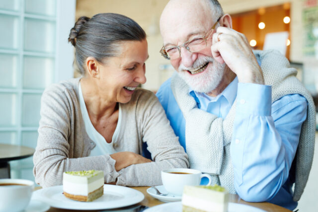 https://www.freepik.com/free-photo/mature-couple_5404262.htm#query=loving%20senior%20couple&position=22&from_view=search&track=sph
