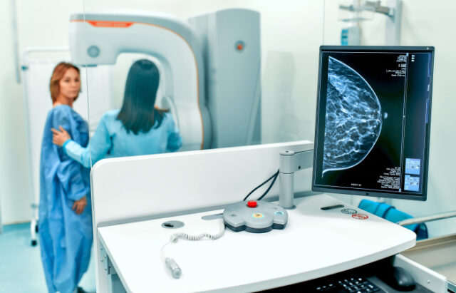 https://www.freepik.com/premium-photo/patient-undergoes-screening-procedure-mammogram_13949477.htm#query=mammogram&position=39&from_view=search&track=sph