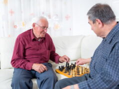 https://www.vecteezy.com/photo/753345-senior-men-playing-chess