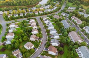 https://www.freepik.com/premium-photo/aerial-view-suburban-homes-roads-early-sunrise_5476032.htm?query=real%20estate#from_view=detail_alsolike