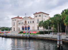https://www.freepik.com/free-photo/miami-vizcaya_26923857.htm#query=Vizcaya%20Museum&position=0&from_view=search&track=sph