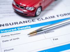 https://www.vecteezy.com/photo/4515209-pen-with-red-car-on-insurance-claim-accident-car-form
