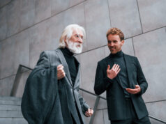 https://www.vecteezy.com/photo/15347531-walking-on-the-stairs-young-guy-with-senior-man-in-elegant-clothes-is-outdoors-together-conception-of-business