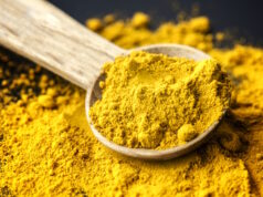 https://www.freepik.com/free-photo/closeup-tumeric-powder-spice-spoon_3001591.htm#query=tumeric&position=0&from_view=search&track=sph