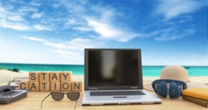 https://www.vecteezy.com/photo/7136807-3d-render-computer-laptop-for-use-in-staycation-and-travel-entertainment-accesaries-for-relaxing-on-beach-and-sea-background-include-clipping-path-for-add-text-or-logo