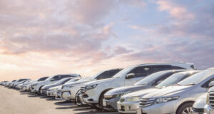 https://www.vecteezy.com/photo/16273940-lot-of-used-car-for-sales-in-stock-with-sky-and-clouds