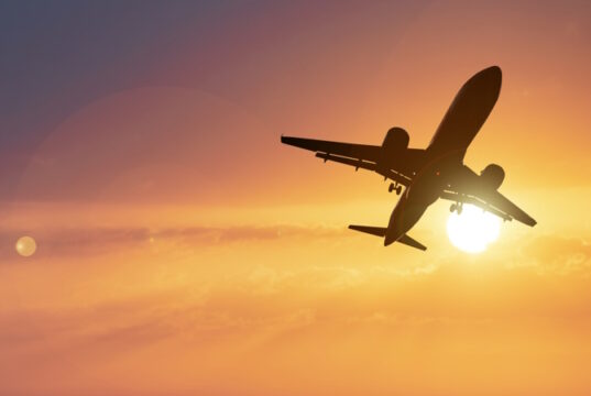 https://www.vecteezy.com/photo/17025731-passenger-plane-increasing-because-more-people-travel