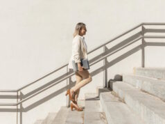 https://www.freepik.com/free-photo/full-shot-woman-climbing-up-stairs_11302367.htm#query=woman%20stairs&position=9&from_view=search&track=sph