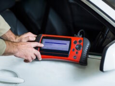 https://www.freepik.com/free-photo/hands-mechanic-using-diagnostic-tool_1005039.htm#query=car%20code%20reader&position=7&from_view=search&track=ais
