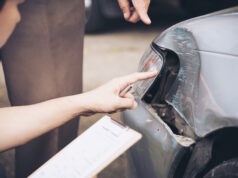 https://www.freepik.com/free-photo/insurance-agent-working-during-site-car-accident-claim-process-people-car-insurance-claim_5597941.htm#query=car%20insurance&position=27&from_view=search&track=ais