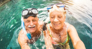 https://www.freepik.com/premium-photo/senior-couple-having-fun-snorkeling-tropical-beach_4363760.htm#query=senior%20swim&position=31&from_view=search&track=ais