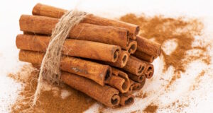 https://www.freepik.com/free-photo/stack-cinnamon_5873767.htm#query=cinnamon&position=0&from_view=search&track=sph
