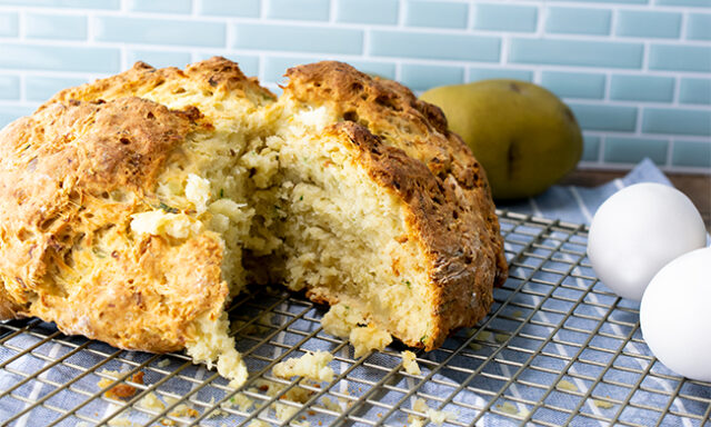 14867-VID-IRISH-POTATO-BREAD-detail-intro-image