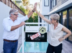 https://www.freepik.com/premium-photo/another-happy-customer-cropped-shot-two-mature-people-high-fiving-while-standing-front-sale-board-with-sold-sticker-it_28016473.htm#query=senior%20home%20sold&position=47&from_view=search&track=ais