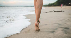 https://www.freepik.com/free-photo/girl-is-walking-along-beach_3199583.htm#query=feet%20walking&position=22&from_view=search&track=ais