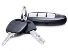 https://www.freepik.com/premium-photo/modern-car-key_23348291.htm#page=2&query=car%20keys&position=16&from_view=search&track=ais