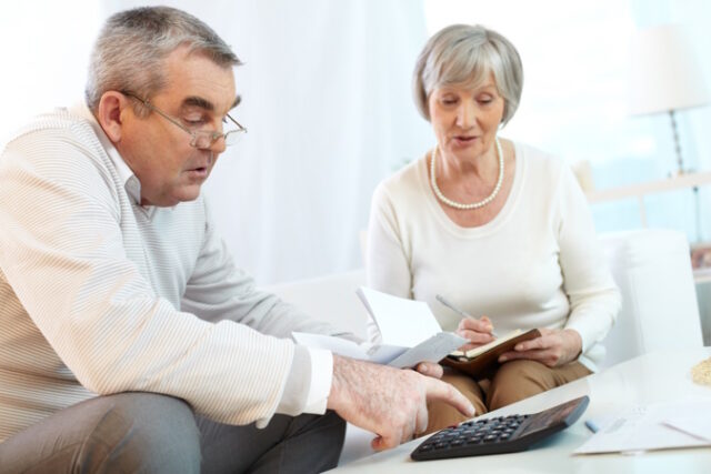 Home finances planning Asset ID: SBI-300731486