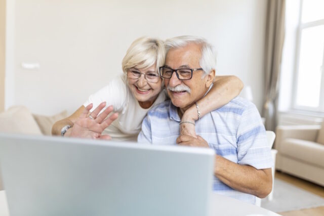 https://www.freepik.com/free-photo/senior-couple-is-talking-online-via-video-connection-laptop-having-nice-time-withfriends-family-via-video-call_27156374.htm#page=2&query=baby%20boomers&position=39&from_view=search&track=ais
