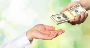 https://www.freepik.com/premium-photo/two-hands-holding-dollars-banknote-background_19262810.htm#query=handing%20over%20cash&position=39&from_view=search&track=ais