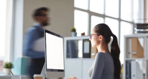 https://www.freepik.com/free-photo/working-by-computer_5398772.htm#query=office%20worker&position=21&from_view=search&track=ais