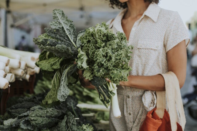 https://www.freepik.com/free-photo/beautiful-woman-buying-kale-farmers-market_3298152.htm#query=kale&position=1&from_view=search&track=sph