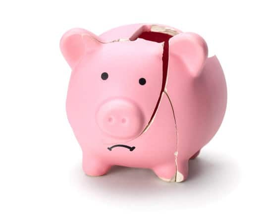 https://www.freepik.com/premium-photo/broken-piggy-bank-isolated-white-background_18143630.htm#page=2&query=broken%20bank&position=23&from_view=search&track=ais