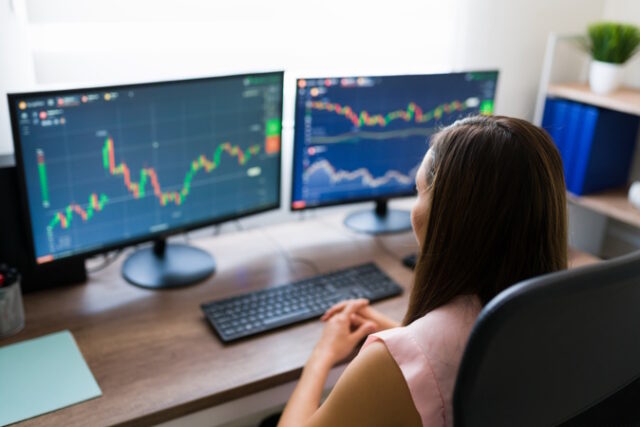 https://www.freepik.com/free-photo/close-up-business-analyst-investing-stocks-online-while-working-from-home-professional-woman-freelancer-trading-business_27507811.htm#query=looking%20at%20stock%20market&position=26&from_view=search&track=ais