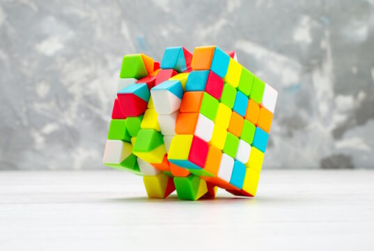 https://www.freepik.com/free-photo/colorful-toy-constructions-designed-shaped-white-desk-toy-plastic-construction-rubics-cube_10445301.htm#query=brain%20game&position=16&from_view=search&track=ais