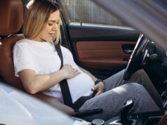 https://www.freepik.com/premium-photo/pregnnat-woman-sitting-car-preparing-give-birth_32896367.htm#query=pregnant%20driver&position=10&from_view=search&track=ais