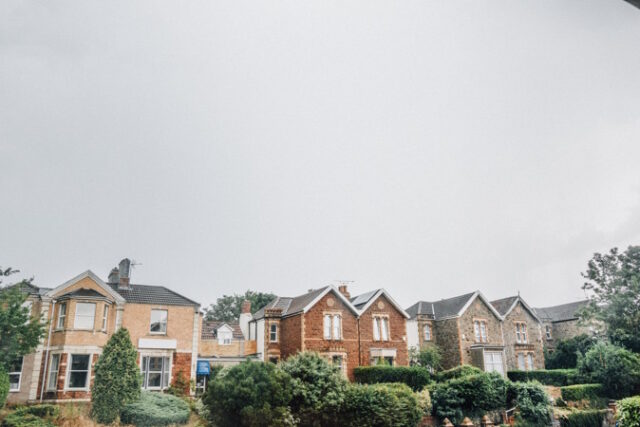 https://www.freepik.com/free-photo/row-houses-bristol-england_18834268.htm#query=many%20homes&position=3&from_view=search&track=ais