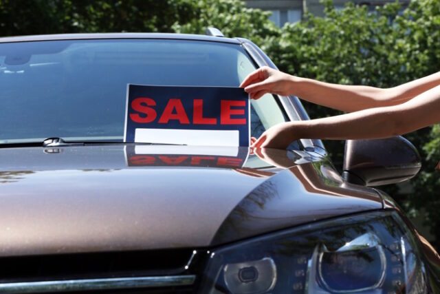 For sale sign on windshield of car. https://www.freepik.com/premium-photo/sale-sign-windshield-car_40035175.htm#query=used%20car%20sale&position=36&from_view=search&track=ais