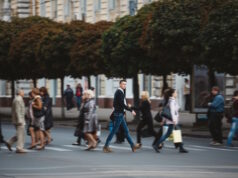 https://www.freepik.com/free-photo/young-man-cross-street_6432711.htm#page=2&query=people%20walking%20to%20work&position=17&from_view=search&track=robertav1_2_sidr