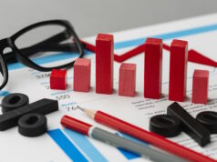 https://www.freepik.com/free-photo/graphic-concept-with-items-arrangement_13819846.htm#query=interest&position=18&from_view=search&track=sph?log-in=email