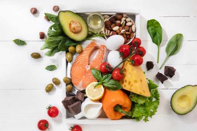https://www.freepik.com/free-photo/ketogenic-low-carbs-diet-food-selection-white-wall_12757338.htm#query=low%20fat%20diet&position=9&from_view=search&track=robertav1_2_sidr