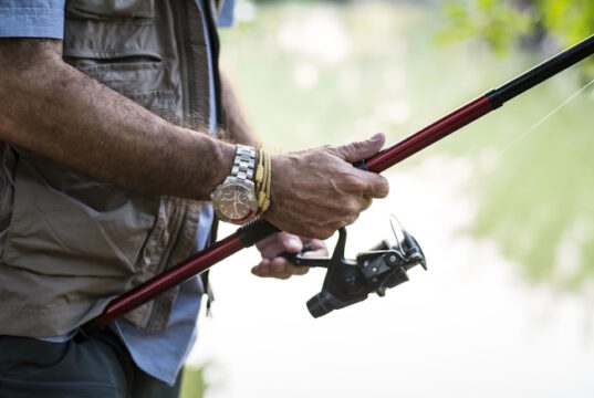 https://www.freepik.com/free-photo/man-fishing-by-lake_2895075.htm#page=2&query=bass%20fishing&position=34&from_view=search&track=ais