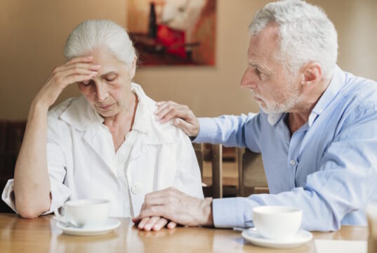 https://www.freepik.com/free-photo/medium-shot-man-comforting-his-wife_5125412.htm#query=forgetfulseniors&position=10&from_view=search&track=robertav1_2_sidr
