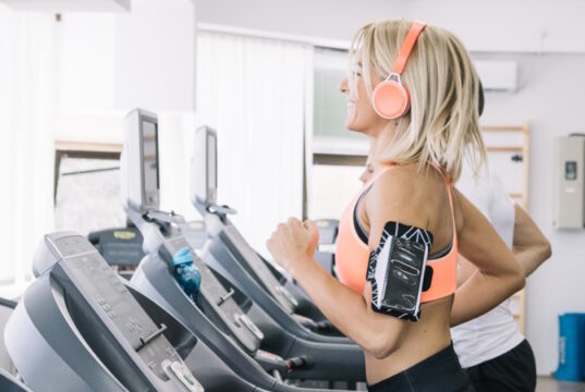 https://www.freepik.com/free-photo/smiling-woman-using-treadmill_1369539.htm#query=cardio%20exercise%20machine&position=6&from_view=search&track=robertav1_2_sidr