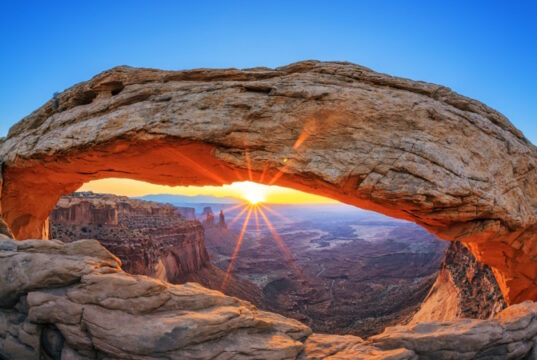 https://www.freepik.com/free-photo/sunrise-mesa-arch-canyonlands-national-park-near-moab-utah-usa_10585555.htm#query=national%20parks&position=1&from_view=search&track=ais