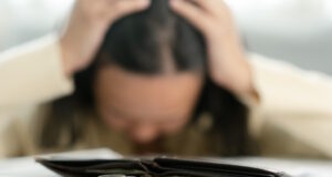 https://www.freepik.com/premium-photo/worried-unemployment-woman-open-empty-wallet-payday_32193264.htm#page=2&query=financial%20mental%20health&position=6&from_view=search&track=ais
