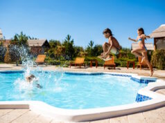 https://www.freepik.com/free-photo/cheerful-children-rejoicing-jumping-swimming-pool_7598872.htm#query=swimming&position=41&from_view=search&track=sph